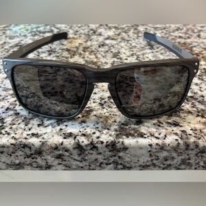 Oakley OO9384 Holbrook™ Mix - Grey/Black